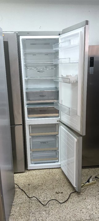 NEVERA L.G NO FROST ENERGÍA A+++ACERO INOXIDABLE