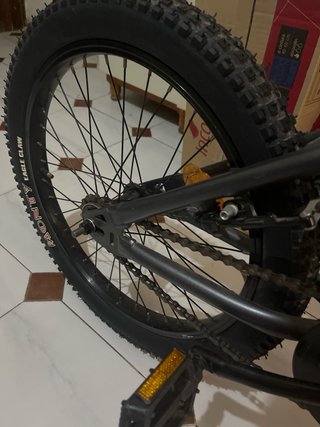 Bicicleta BMX negra
