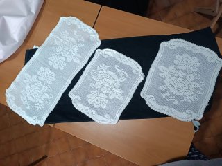 Centrini filet fatti a mano in cotone
