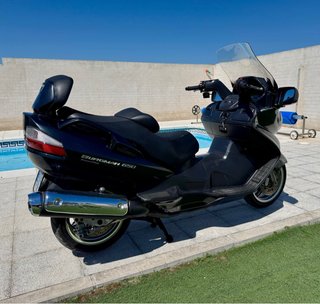 Suzuki Burgman 650 Executive