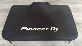 Controlador DJ Pioneer DDJ-400 con maletin