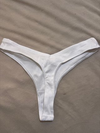 Tanga blanco