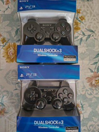 Due nuovi controller PS3 DualShock 3