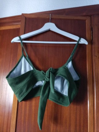Bikini verde de dos piezas