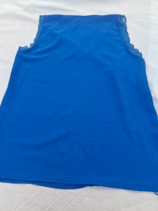 Blusa T M/L con etiquetas. Medidas en descripción