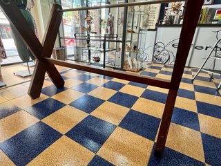 Mesa Alta Madera y Cristal Robusta
