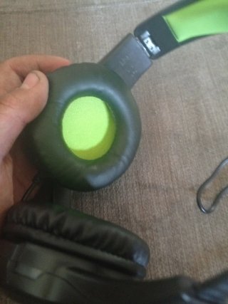 Cascos Gamer Negros y Verdes