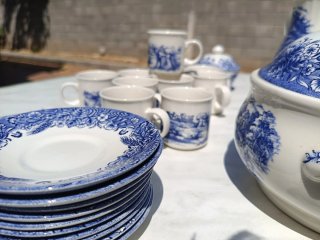 Vajilla Completa Azul y Blanca | Churchill England