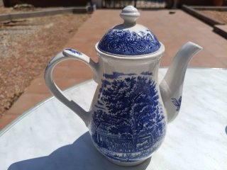 Vajilla Completa Azul y Blanca | Churchill England