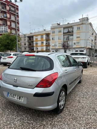 Peugeot 308 2010