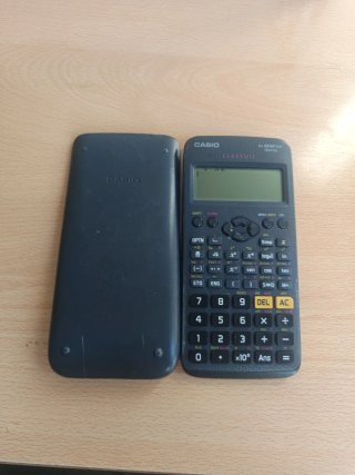 Calculadora Casio Classwiz fx-82SPXII Iberia