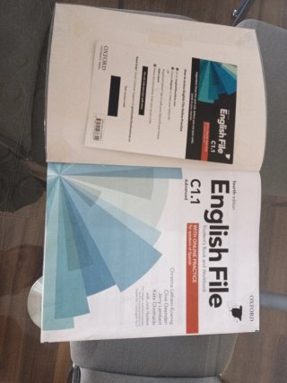Libro english file c1.1 Oxford student book