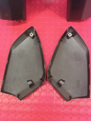 Xmax 400 300 125 Yamaha 17-22 guantera cajon tapa