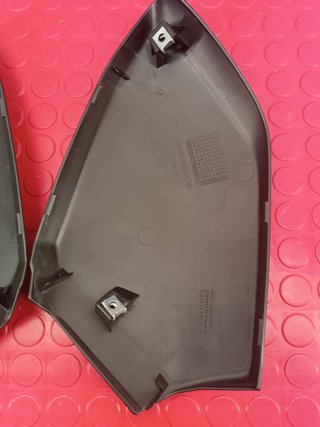 Xmax 400 300 125 Yamaha 17-22 guantera cajon tapa