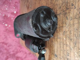 Motor de arranque 02A911023R Volkswagen Golf IV C