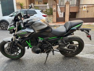 Kawasaki Z650 2024 (Limitada A2) 18.505 km