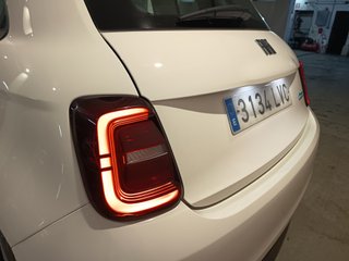 FIAT 500e 3+1 plazas 2021
