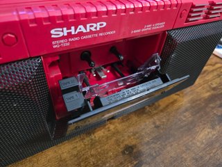 Radio Boombox Sharp WQ-T232