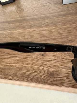 Occhiali da sole Ray-Ban Wayfarer neri