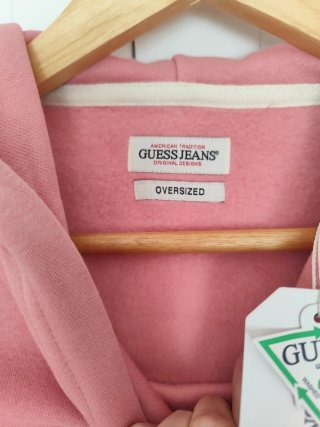 Sudadera Guess con capucha rosa
