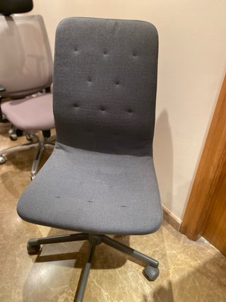 Silla de escritorio gris