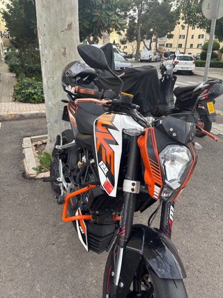 KTM Duke 125