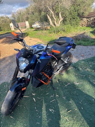 KTM Duke 125