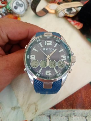 Orologio Reaction Kenneth Cole blu/argento