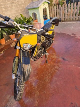 Rieju MRT PRO 50 Negra y Amarilla