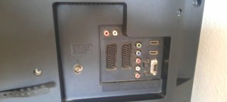 Televisor Sony Bravia con mando