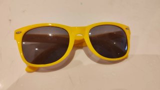 Occhiali da Sole Gialli Y2K
