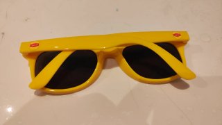 Occhiali da Sole Gialli Y2K