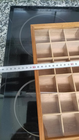 Caja de madera y cristal para colecciones