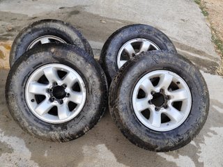 Llantas y Ruedas Nissan