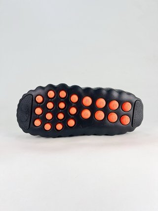 NIKE MIND 001