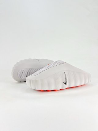 NIKE MIND 001