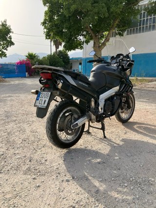 Aprilia ETV 1000 Caponord Negra/Gris.Acepto cambio