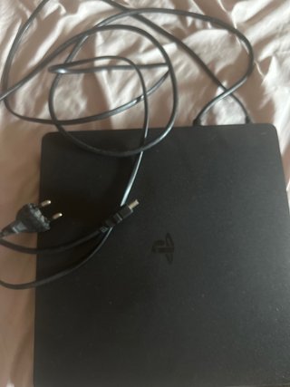 PS4 (PlayStation 4) Negra