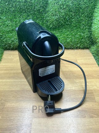 Cafetera monodosis de cápsulas Nespresso