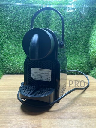 Cafetera monodosis de cápsulas Nespresso