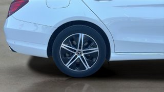 Mercedes-Benz Clase C 180 115 kW (156 CV)
