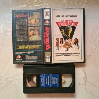 VHS La Otra Residencia (Comedia/Thriller)