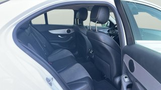 Mercedes-Benz Clase C 180 115 kW (156 CV)