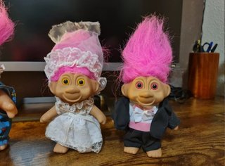 Vari pupazzi Trolls