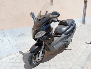 Piaggio X9 125 EVO Negra