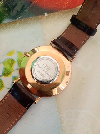 Orologio Daniel Wellington oro e marrone