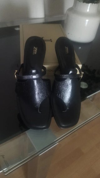 Sandalias Zara Piel Negras