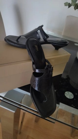 Sandalias Zara Piel Negras