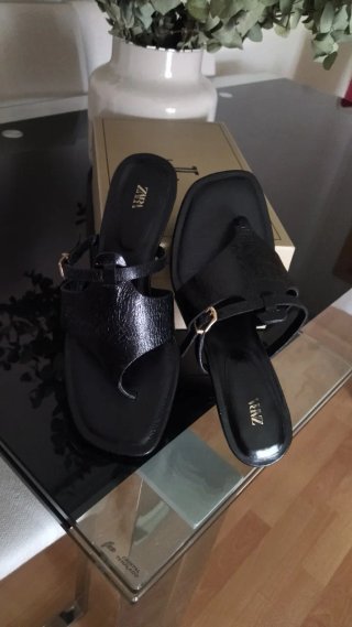 Sandalias Zara Piel Negras