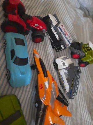 Lote de 8 coches de juguete